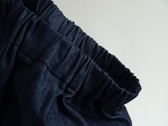 こだわり9分丈サラサラデニムテーパードパンツ 5枚目の画像