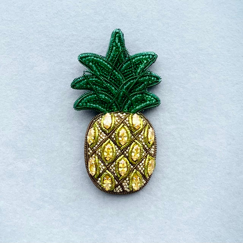 こり パイナップル レモンビーズ刺繍 ブローチ ハンドメイドアクセサリ ビーズ刺繍のブローチ -パイナップル- pineapple ブローチ Belva
