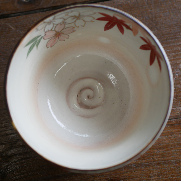 京焼・清水焼　色絵　抹茶茶碗（雲錦） 6枚目の画像