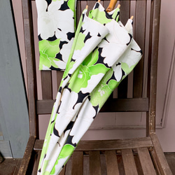 着物リメイク日傘　グリーン花柄（袋付き） 5枚目の画像