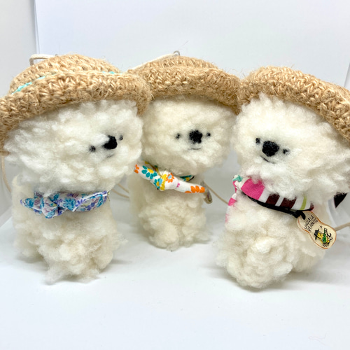 小さい麦わらモフ犬(黄色系の花柄スカーフ) ぬいぐるみ