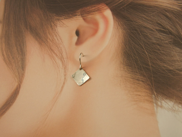 四角いピアス シルバー 【silver】 両耳用2つセット シンプル
