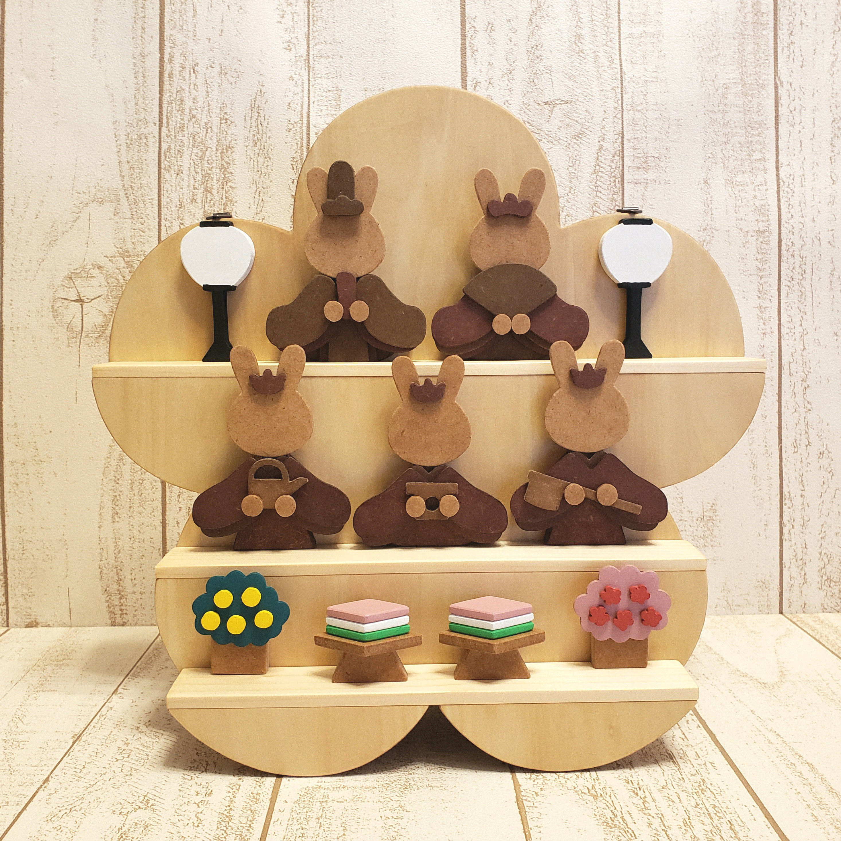 ☆受注制作☆ひなまつり☆桃の花型木製のウサギの三段飾り雛人形☆五人飾り☆おひなさま☆変わり雛☆ひな祭り