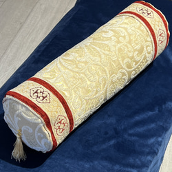 オスマンデザイン調　シュニール織筒型クッションカバー<中綿付 >アイボリー 1枚目の画像