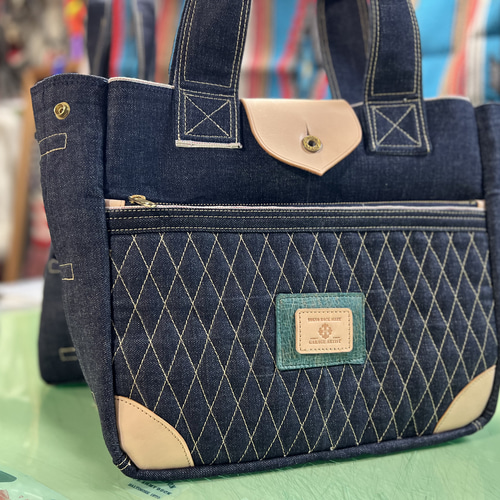 AMUSEsociety ROADTRIP フリンジディテールトート　バッグ AMUSEsociety ROADTRIP フリンジディテールトート バッグ