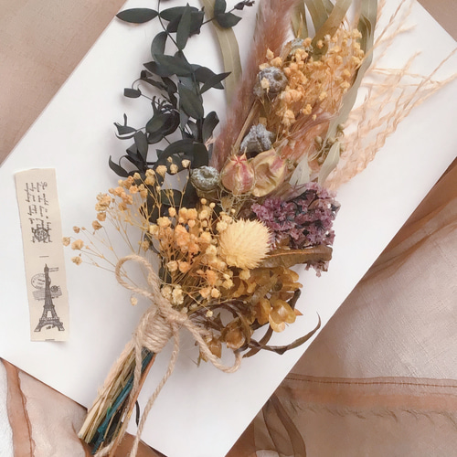Autumnarrangeウッドホワイトスタンドに♡ドライフラワー