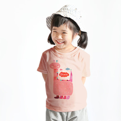 名入れ　名前入り　Ｔシャツ（お散歩大好き恐竜ちゃん /アプリコット） 2枚目の画像