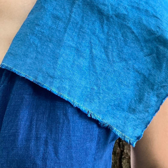 リネンのカシュクールワンピース　藍染め　蓼藍　セオリツドレス　セミオーダー　フレンチスリーブ　ロング丈 6枚目の画像