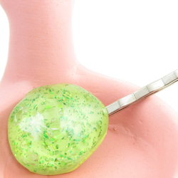 若草たちがクォーツのようにそよいでいるから、それを黄昏と呼ぼう♪<1点ものヘアピン>HP128 1枚目の画像