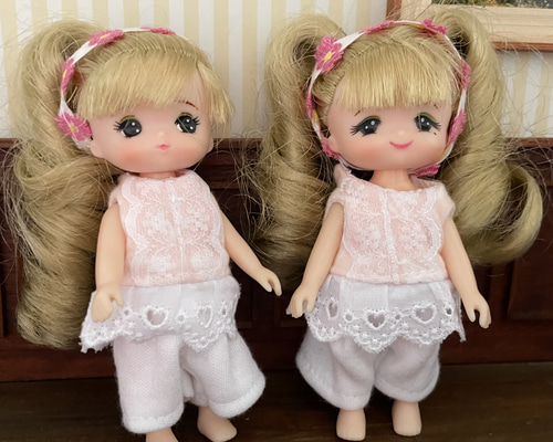 M2322 ミキちゃんマキちゃん ハンドメイド 服 ピンクリボン柄 ハート