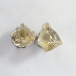 (一件) 原石黃水晶耳釘 第3張的照片