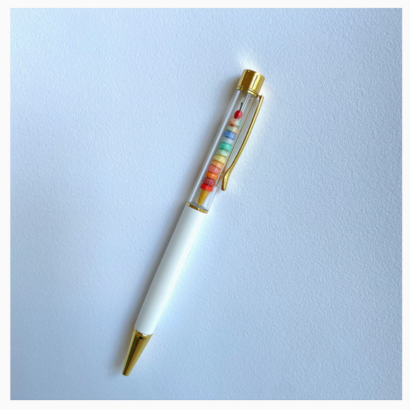 【人気作品】１２色の虹色アイスクリーム さくらんぼ付き　ボールペン　ミニチュアフード 11枚目の画像