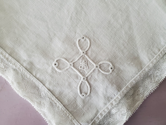アンティーク レース ハンカチ フランス 刺繍 パリ発送】E1172 フランスアンティークレースハンカチ 19世紀