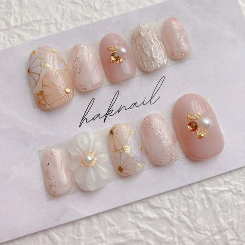 ☆A-428☆ネイルチップ 生成りのぷっくりフラワーニュアンスネイル  