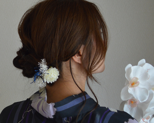 ヘアアクセサリー　和風　結婚式　イベント等　ハンドメイド 胡蝶蘭 カラーリリィ 水引 ヘッドドレス ヘアアクセサリー 髪