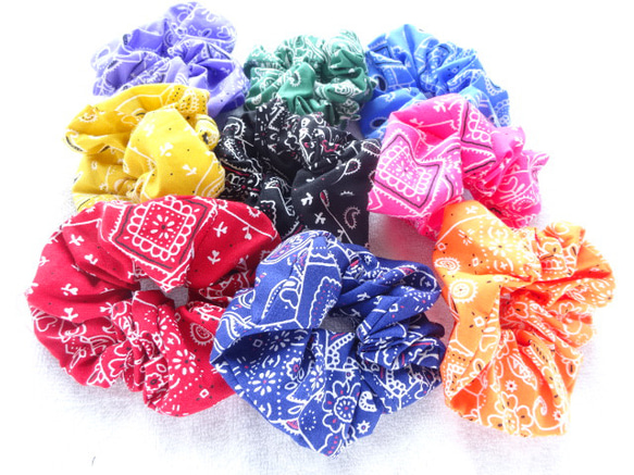 ペイズリー柄のシュシュ シュシュ Kumatomo 通販 16048699｜Creema