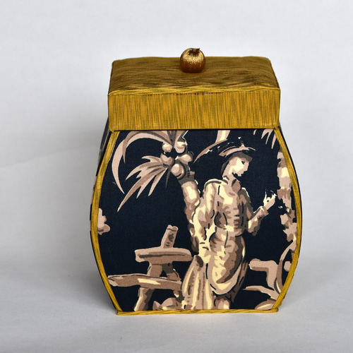 貴重　ジムトンプソンJIM THOMPSONランチョンマット＆ナフキン各8枚×２ ジムトンプソンJIM TOMPSON タイシルク SILK NAPKIN 約41×41cm