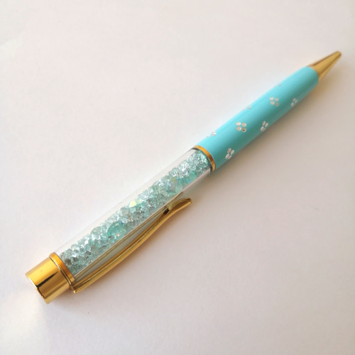 sale‼️N2638 カスタムボールペン お花入りビーズ 再販なし
