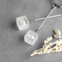 【特色】巴洛克珍珠長耳環，簡約樹脂，不鏽鋼，婚禮，生日禮物，母親節 第2張的照片