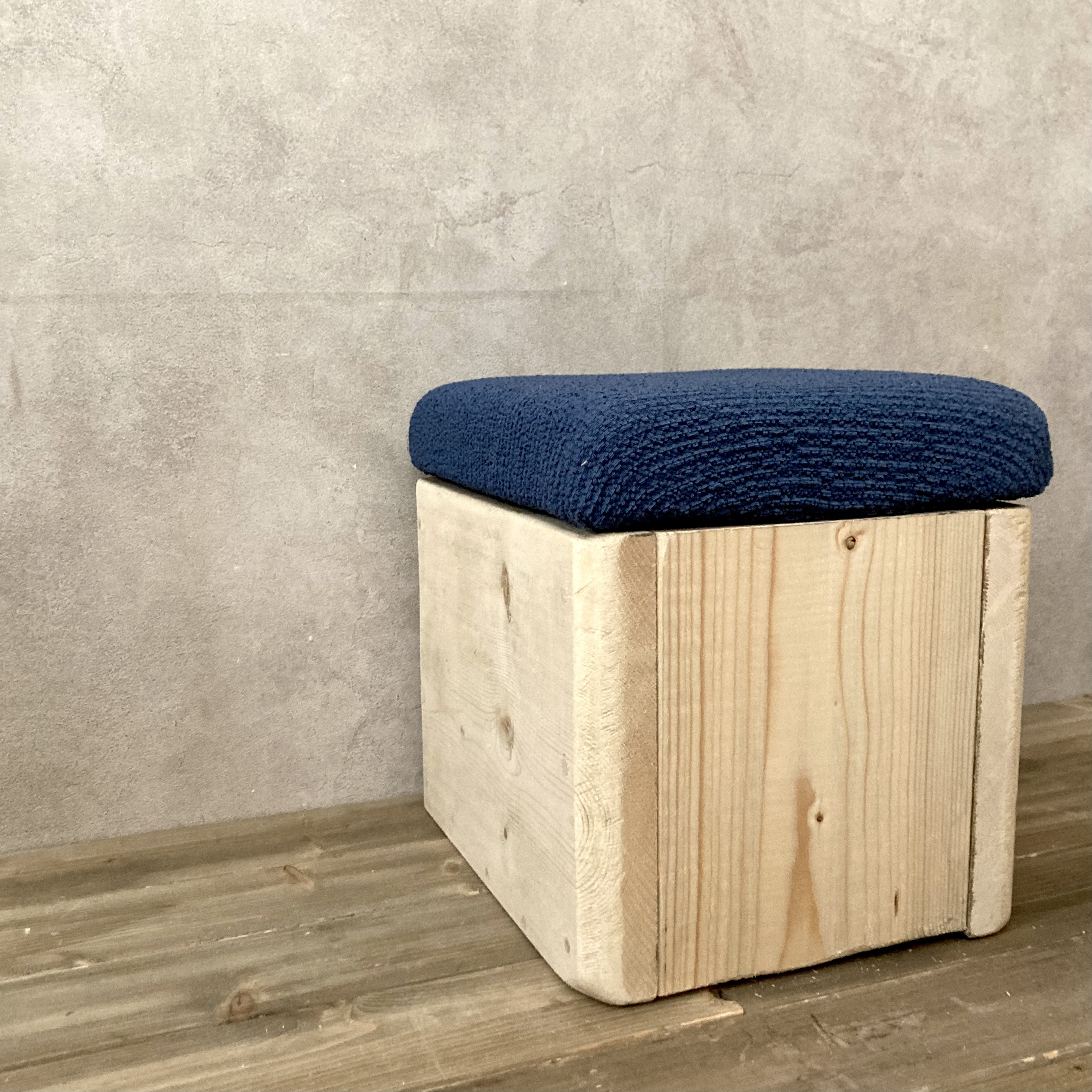 ベンチ　収納ボックス　おもちゃ箱　木製 オットマン　北欧　ホワイト　ブラウン