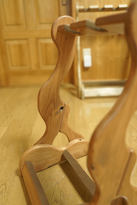 【24時間以内に発送】手作り木工　木製バイオリン・ヴィオラスタンド （チーク） 11枚目の画像