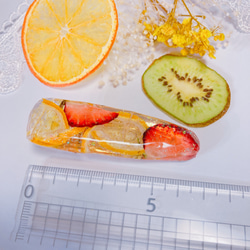 【新作夏】♡本当のフルーツを使用したゼリー風クリアヘアクリップ♡【苺&オレンジ&レモン】 3枚目の画像