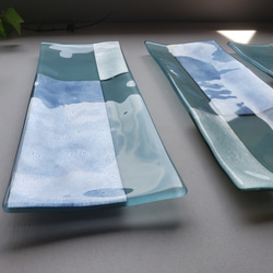 ガラスの器　銀澄長皿　シルバー＆ブルー 2枚目の画像