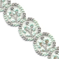 [ 358 ] ミント グリーン 花柄 丸 幅:4cm インド刺繍 リボン 1枚目の画像