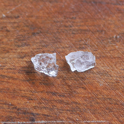 フェナカイト（ロシア・マリシェボ産）P_2387（2個） 天然石