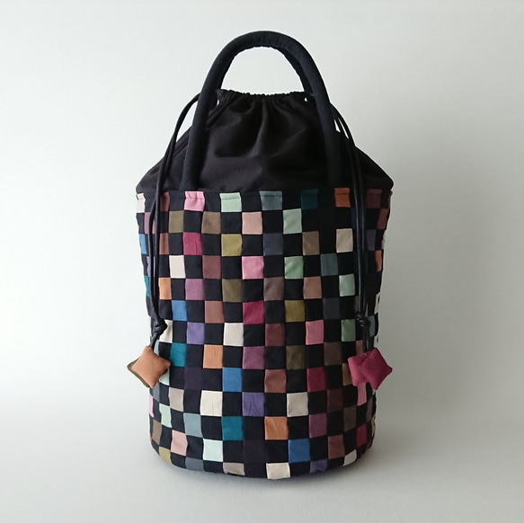 patchwork bucket bag 2枚目の画像