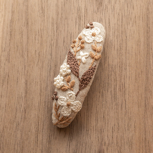 手刺繍パッチンピン「ふたつのお花」 ヘアピン さゆき工房 通販