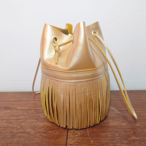 プラニー工房オーバルバック/小花模様オレンジブラウン/巾着ゴールド プラニー工房オーバルバック/小花模様オレンジブラウン/巾着ゴールド