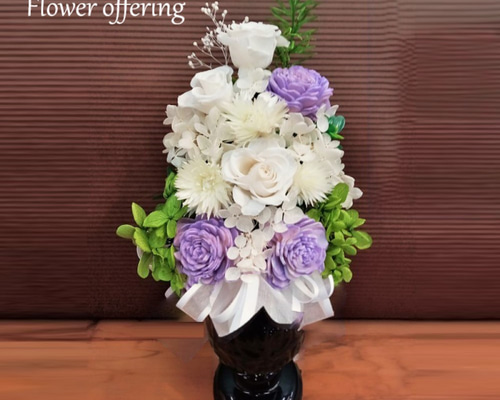 にゃんママ様 オーダー 仏花 お供え花 白 洋風仏花 一対 白バラの清楚な仏花 ＊ プリザーブドフラワー 仏花 喪中見舞い