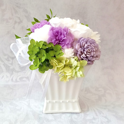 midoriページ白と紫のお供え仏花アレンジメント 白バラの清楚な仏花 ＊ プリザーブドフラワー 仏花 喪中見舞い お供え