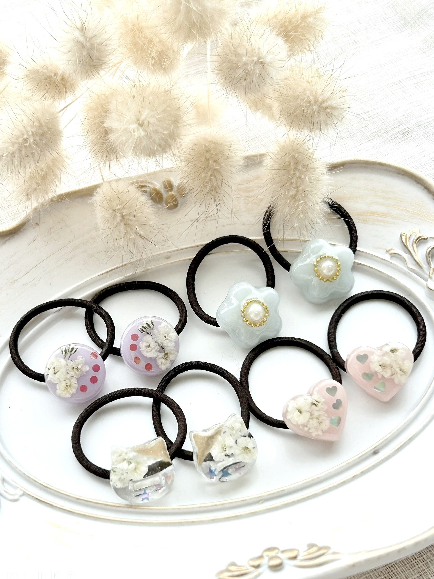 ゆきそら様お取置きです。レジンヘアゴム 猫ちゃんのりんご レッドNo