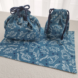 ✳︎ハンドメイド✳︎恐竜柄グレーコップ袋マスク入れなどにも♪