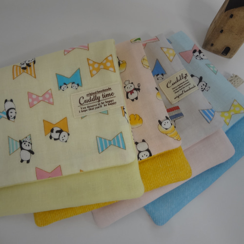 大きめ*パンダ*やわらかガーゼハンカチ4枚セット*ハンドメイド 大きめ*パンダ*やわらかガーゼハンカチ4枚セット ハンカチ