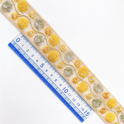 [ 373 ] 黄色 シルバー 丸 葉っぱ 幅:3.5cm インド刺繍 リボン 3枚目の画像