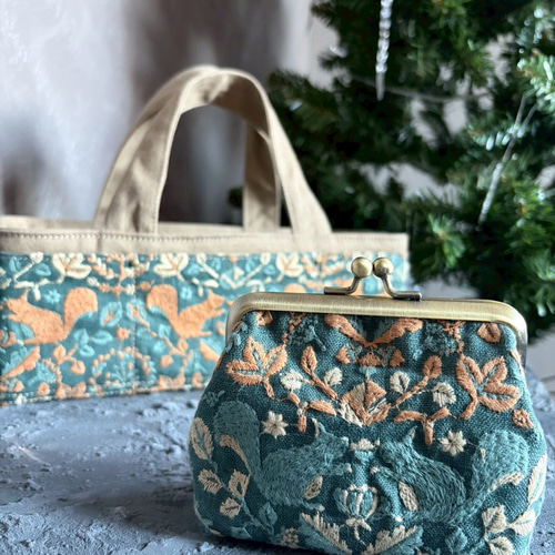 点と線模様製作所 “リスノモリ”がま口ポーチ【 bliss 】小さな巾着付き