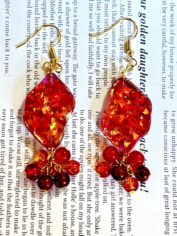 Sparkle-赤のホログラム- 【ハンドメイド レジンアクセサリー Sparkle-赤のホログラム- 【ハンドメイド レジンアクセサリー
