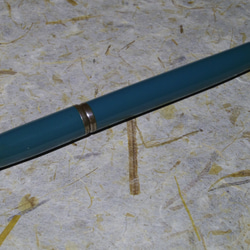 限量版蘆葦圓珠筆雪茄型藍色毛筆手繪物品。 第3張的照片