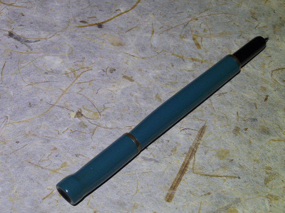 限量版蘆葦圓珠筆雪茄型藍色毛筆手繪物品。 第5張的照片