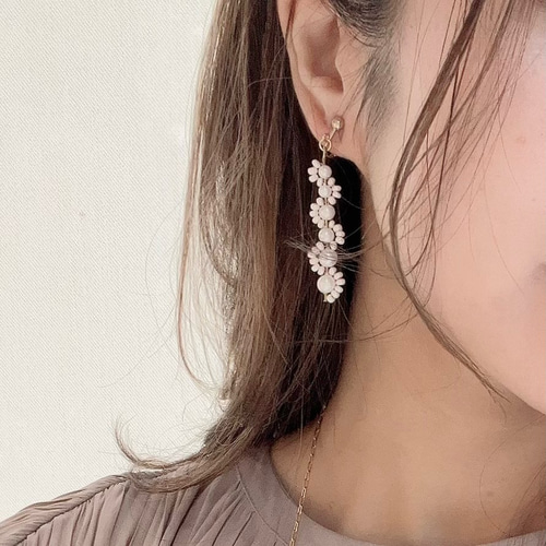 ゆらゆら花くらげピアス・イヤリング ピアス（フック・チェーン
