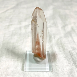 Papaya Quartz  (Amphibole in quartz) マダガスカル産 アンフィボール入り水晶　③ 14枚目の画像