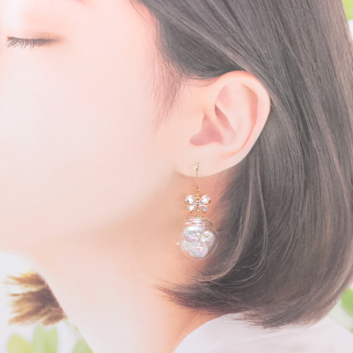蝶と泡(1101) ピアス/イヤリング/ノンホールピアス/樹脂ピアス ピアス 
