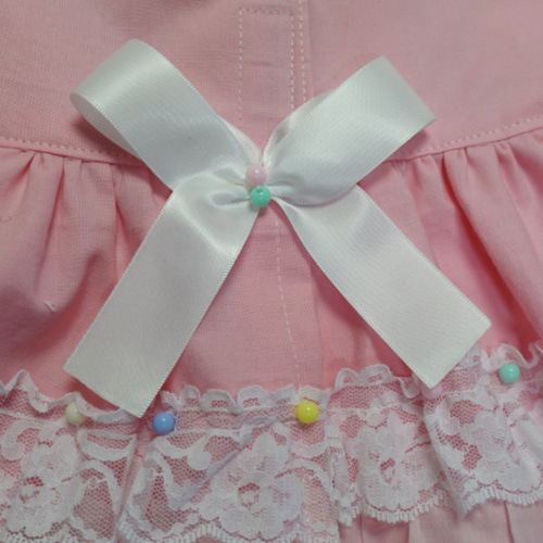 ピンクのフリフリレース 後ろ開き ワンピース ペット服