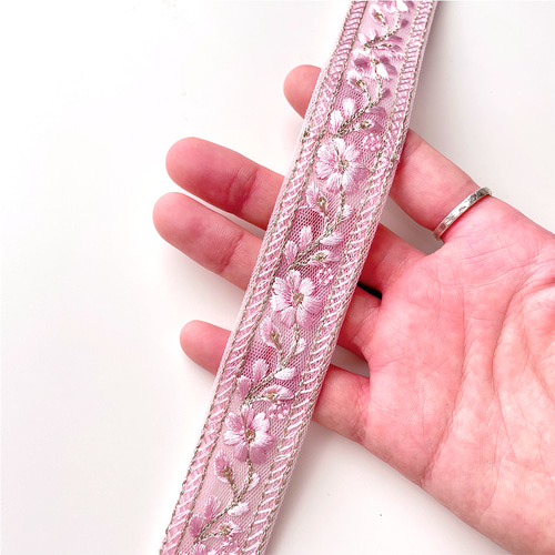 Yuu☆インド刺繍リボン 幅：2.5cm 】 インド刺繍 リボン サクラ 388 リボン・テープ