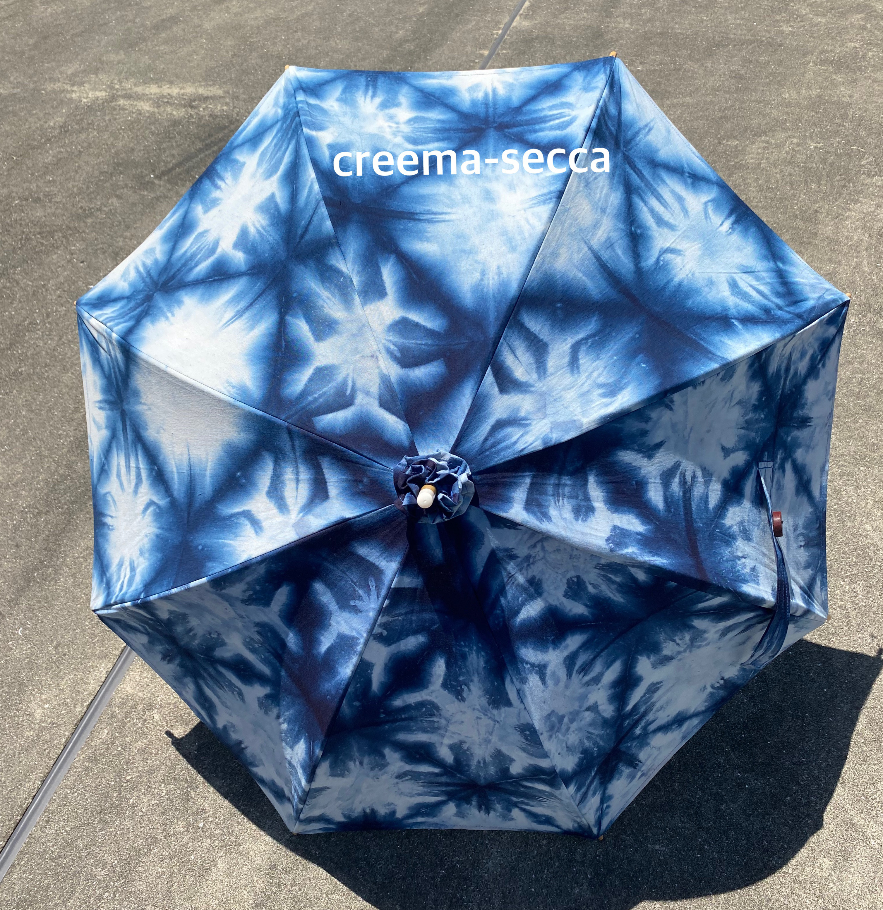 色とりどり雪花絞り染めの日傘