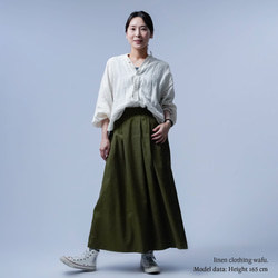 [wafu] 亞麻 Solotex 看起來出奇的時尚！ 褶裙 / 卡其色 s019h-khk2 第3張的照片
