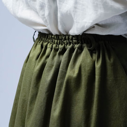 [wafu] 亞麻 Solotex 看起來出奇的時尚！ 褶裙 / 卡其色 s019h-khk2 第17張的照片